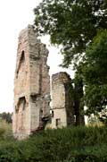  Bren, Kaminwand und Treppenturm der Niederburg von Norden. Foto: Eismann 2012