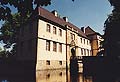 Strnkede, Herrenhaus mit Tordurchfahrt, Foto: A. Schne, 1996