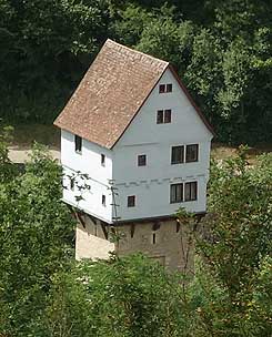 Blick von der Alten Burg auf das Topplerschlsschen (Foto Eismann 2018