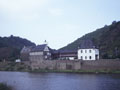 Gesamtansicht der Hauptburg mit Innenhof, Foto: J. Friedhoff (1993)